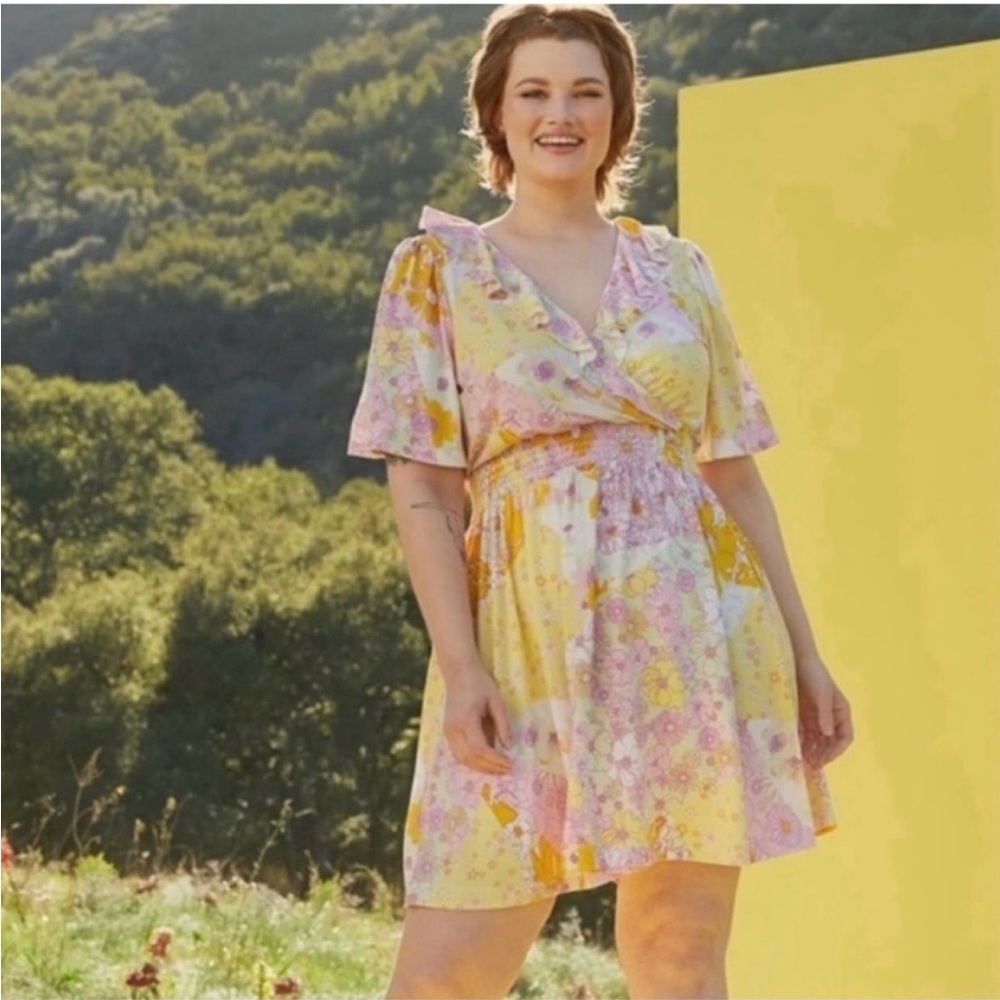 ModCloth Marvelous Flower Medley Surpluses Dress Women 1X Pink/Yellow